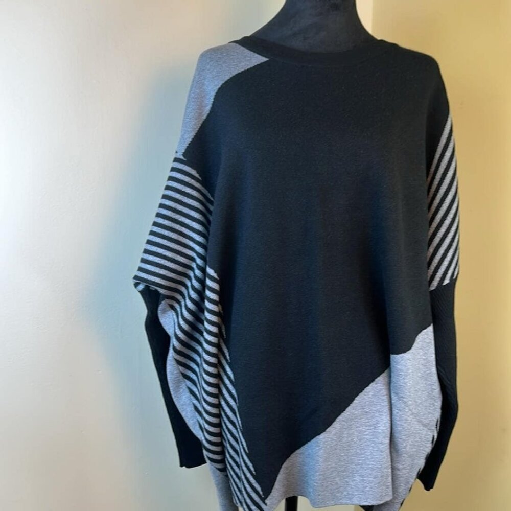Suzanne Betro‎ Weekender Women's plus Size 3X/4X Abstract Sweater Lagenlook